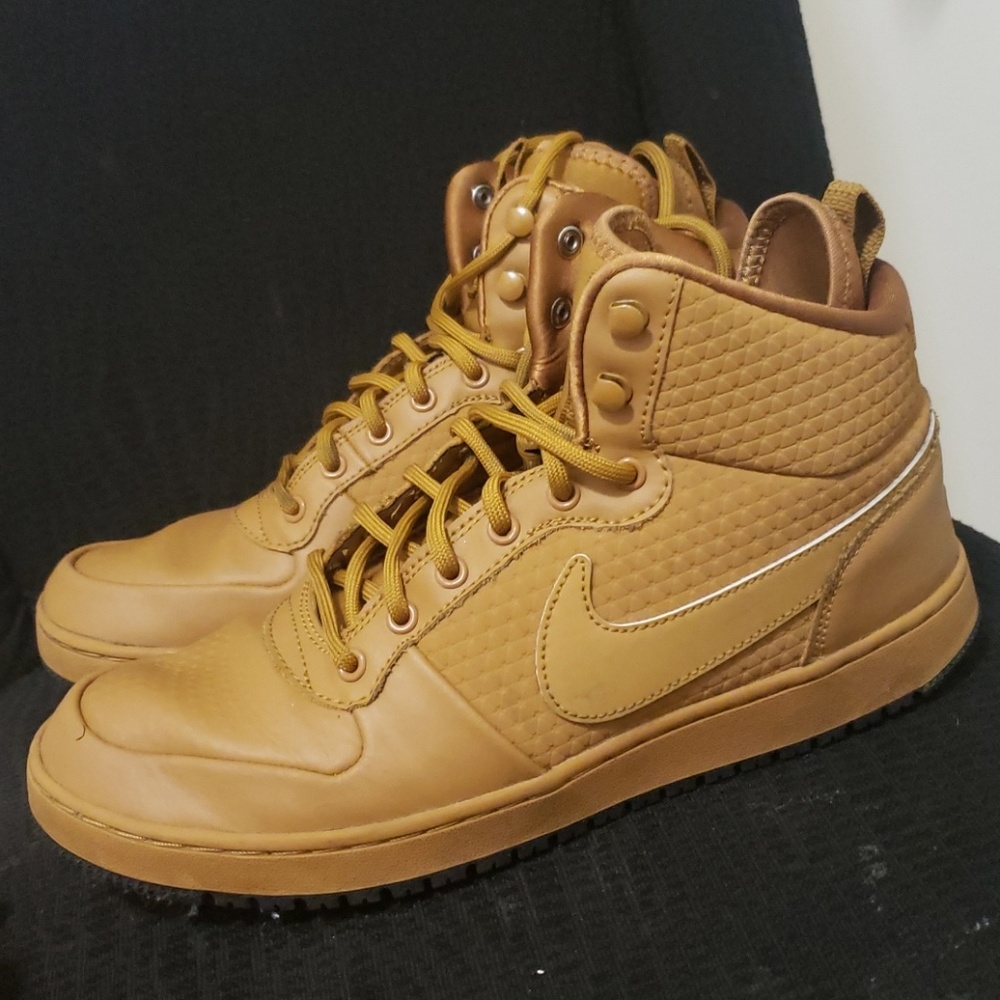Nike